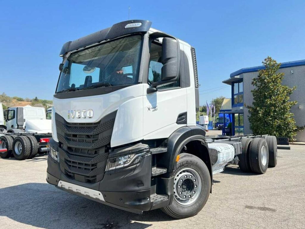 IVECO S-WAY AD280S43Y/PS ON - FV6Y