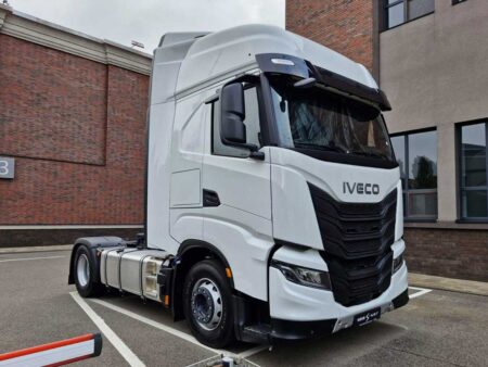 IVECO S-WAY AS440S46T/P