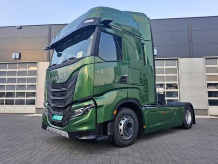 IVECO S-WAY AS440S50T/P