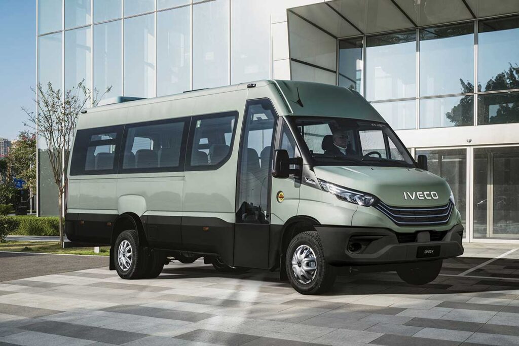 Автобуси на базі IVECO DAILY