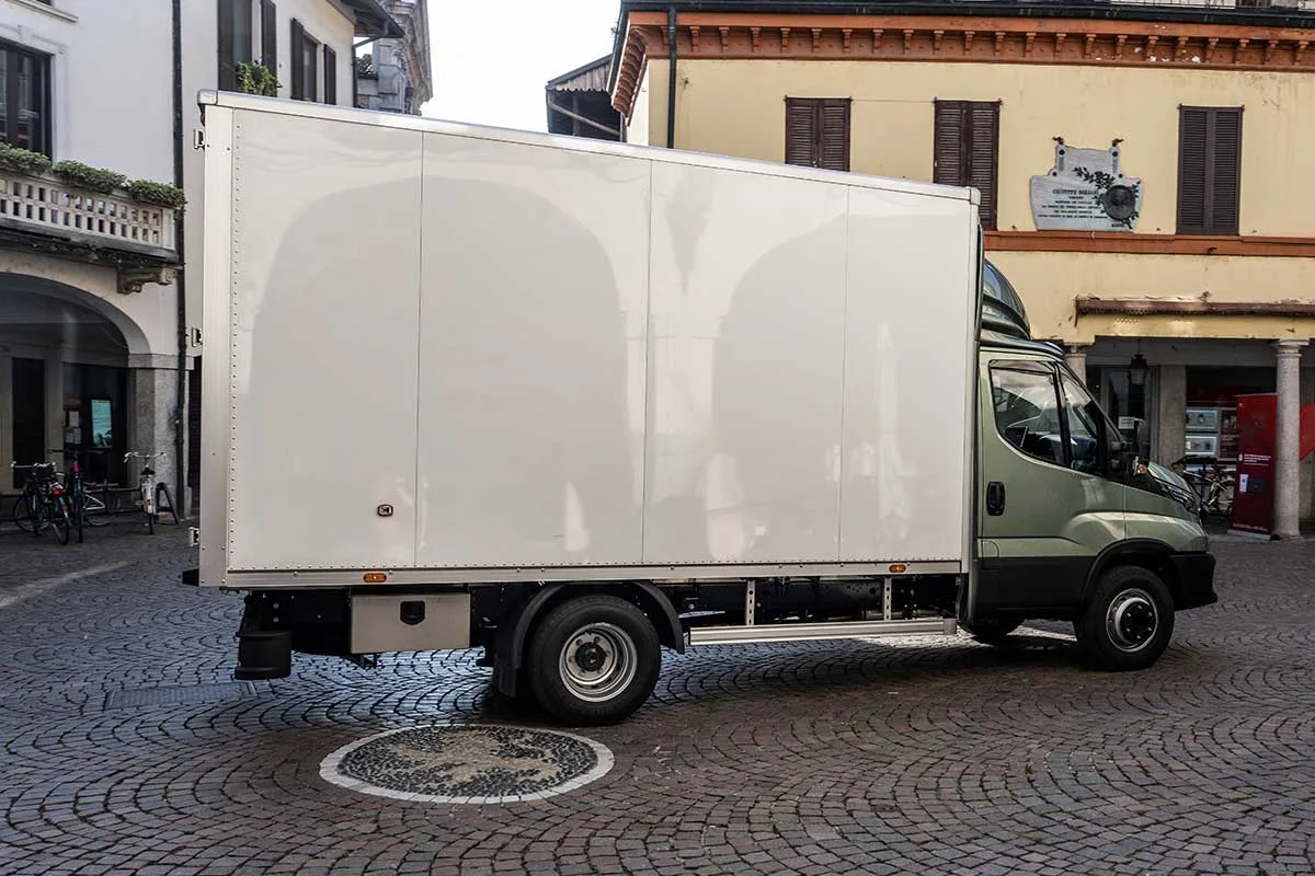 Ізотермічні кузови на базі IVECO DAILY