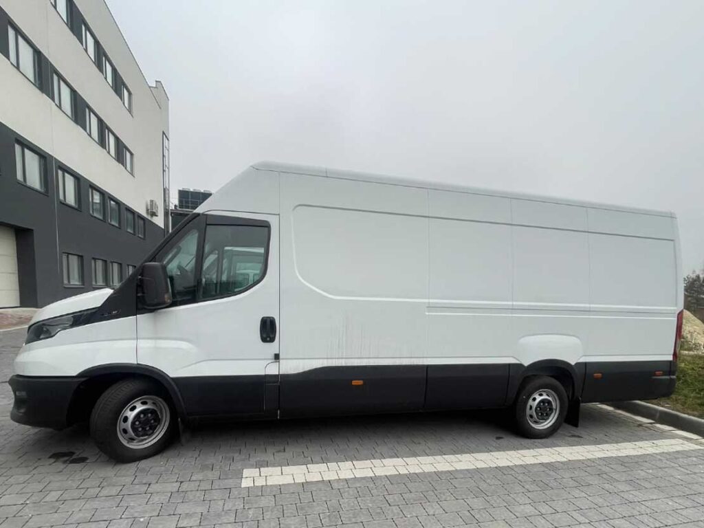 Iveco Daily 35S16H3.0 V (Цільнометалевий фургон, Євро 6)