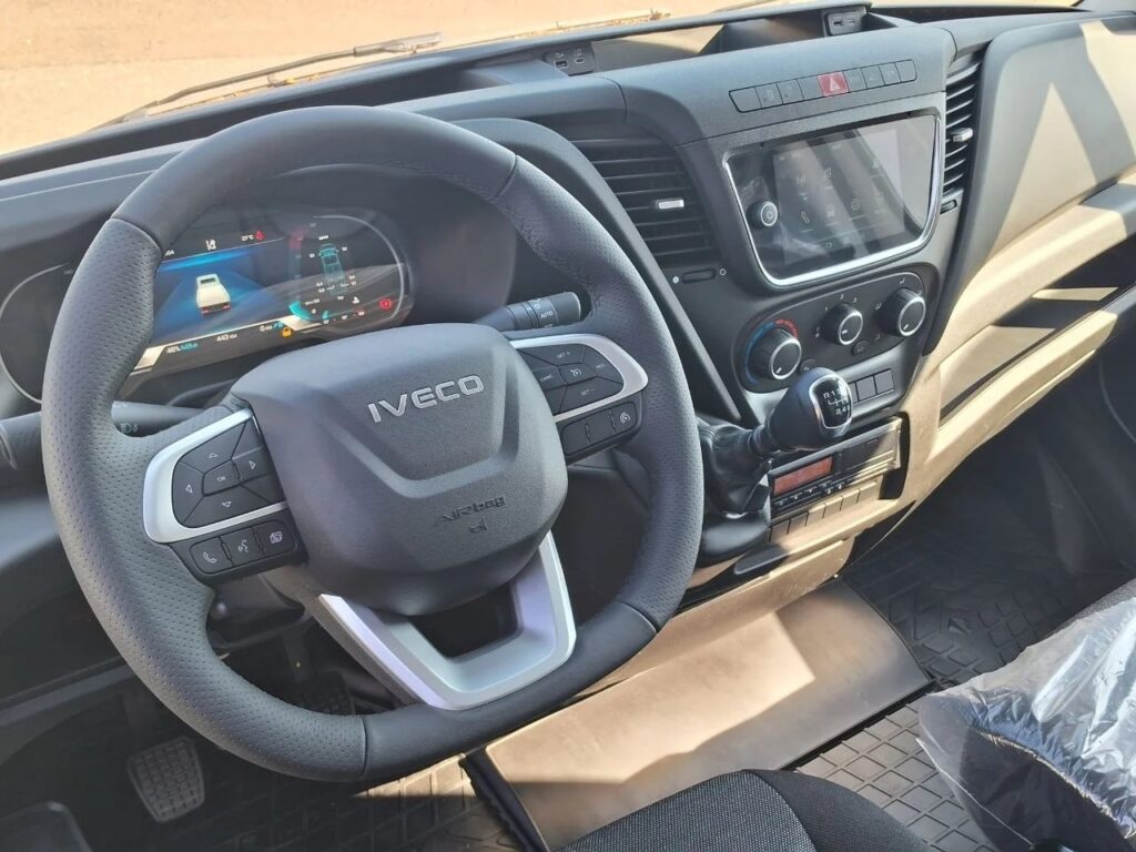 IVECO Daily 70C16 3.0 (Рефрижераторний фургон 4×2 Е6) IVECO Daily 70C16 3.0 (Рефрижераторний фургон 4x2 Е6)