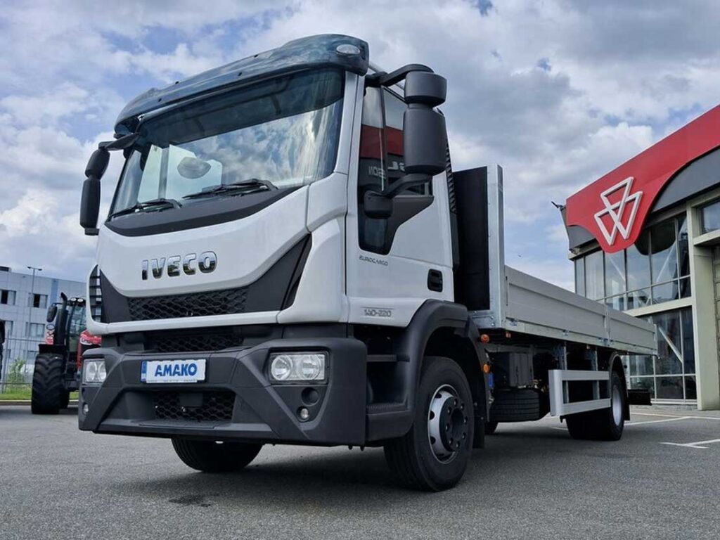 IVECO EUROCARGO ML140E22-E5 з бортовою платформою (4x2, Євро 5)