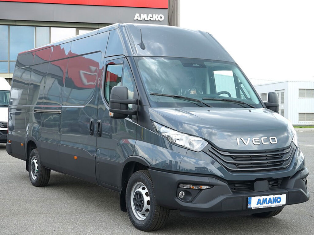 IVECO Daily 35S16H3.0A8 V – цільнометалевий фургон 16 м³ з автоматичною коробкою передач.