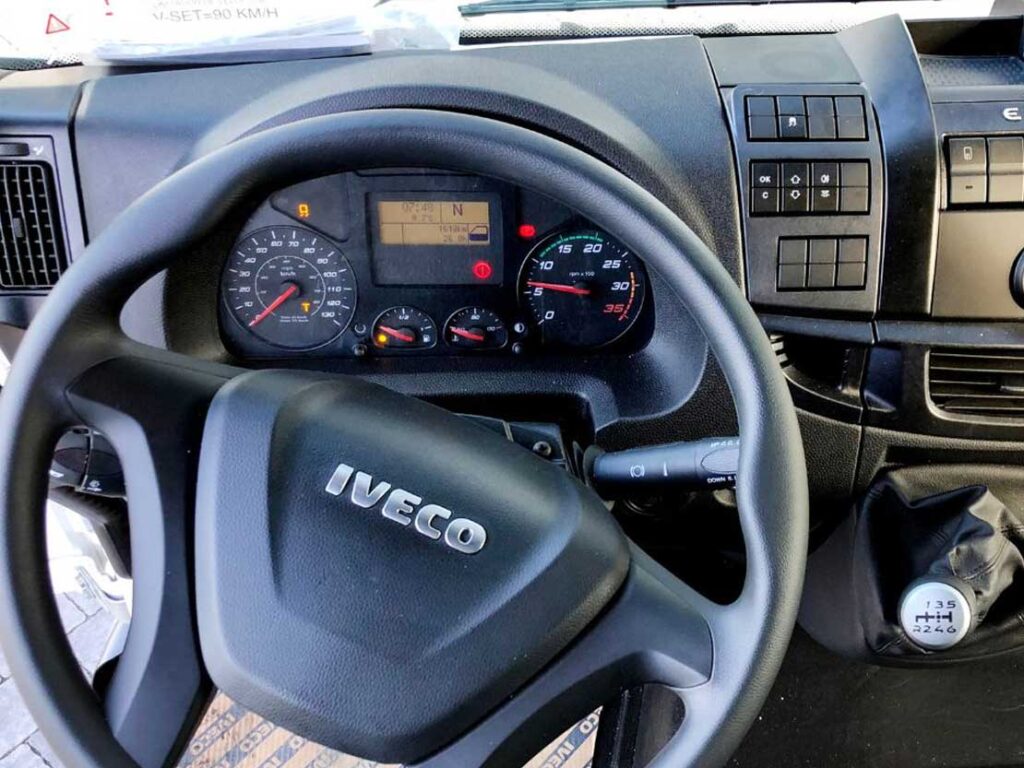 IVECO Eurocargo ML 120E22-E5 – вантажне шасі 12 т