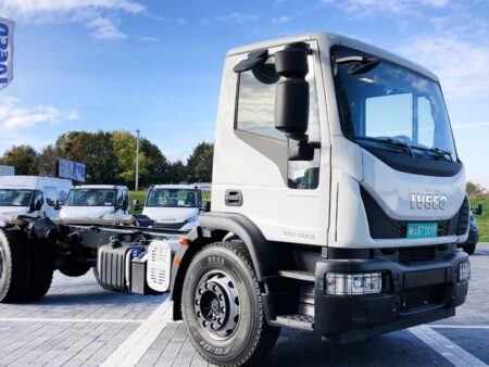 IVECO Eurocargo ML 120E22-E5 – вантажне шасі 12 т