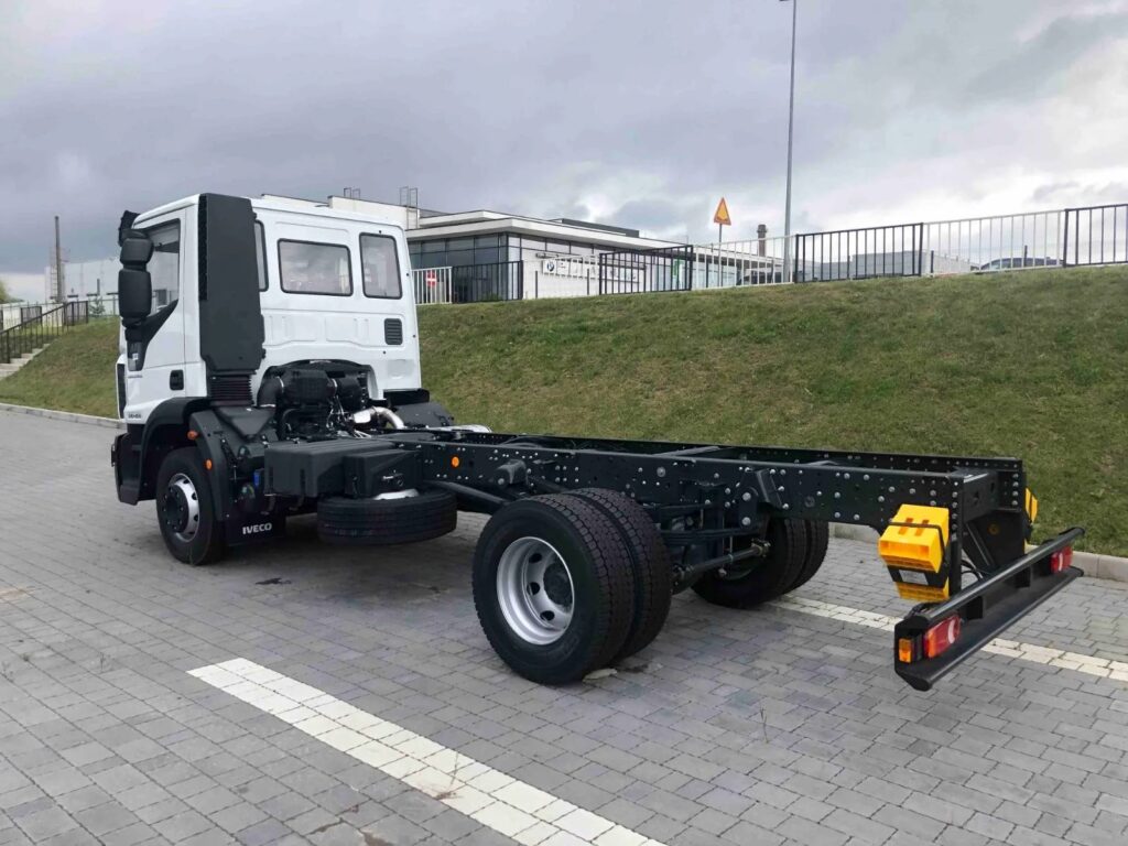 IVECO EUROCARGO ML140E25/E5 (Шасі 4×2, Євро 5) IVECO EUROCARGO ML140E25/E5 (Шасі 4x2, Євро 5)